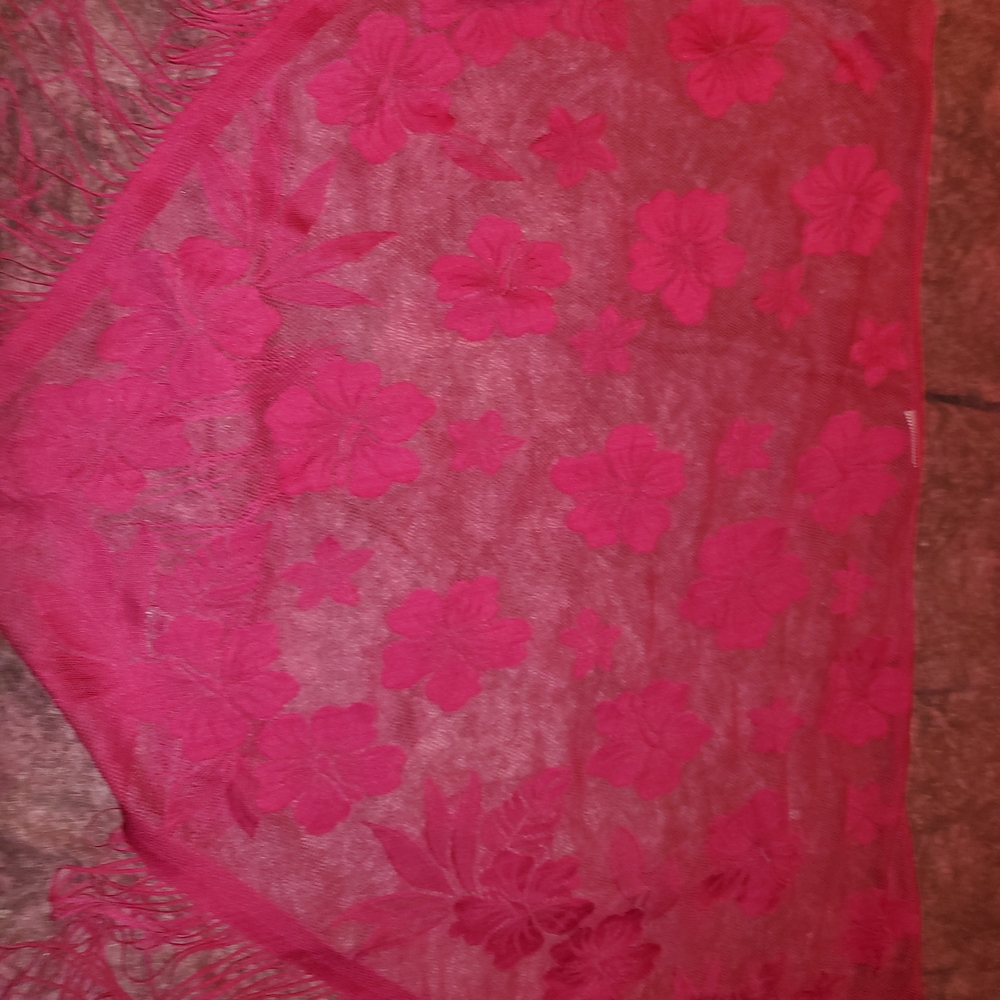 Floral Pink Lace Shawl